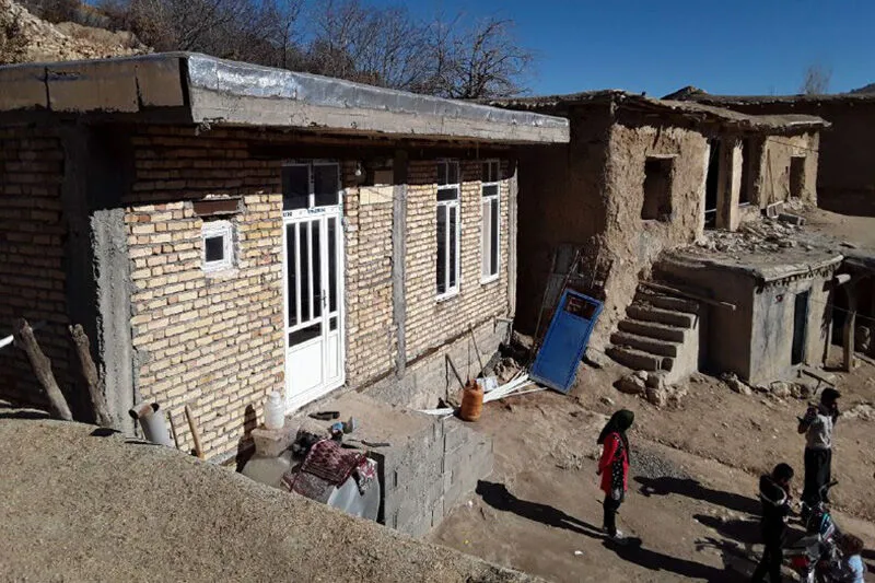 بهسازی مسکن روستایی موجب افزایش امید به زندگی در روستاها می‌شود