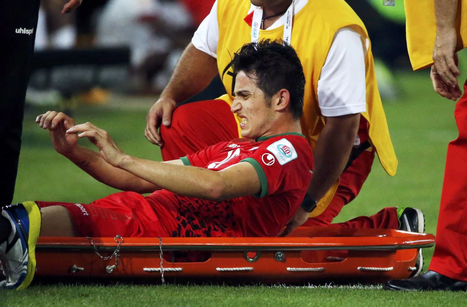 گریه های سردار آزمون از ناسپاسی هواداران: مردم فکر می‌کنند من تلاش نمی‌کنم