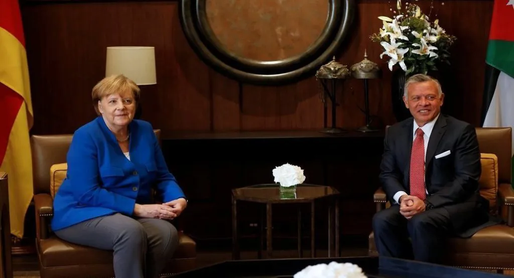 مرکل: برجام باید حفظ شود