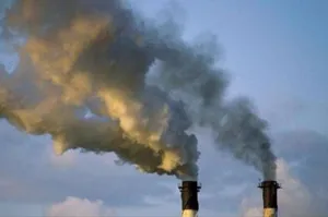 زنگ خطر آلودگی هوا در تبریز/ نیروگاه حرارتی با سوخت مازوت متهم ردیف اول