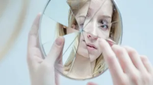 نشانه‌های عزت نفس پایین چیست؟