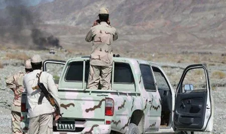کشته شدن یک تروریست در درگیری مرزبانان در پیرانشهر/ شهادت یک مرزبان ایرانی