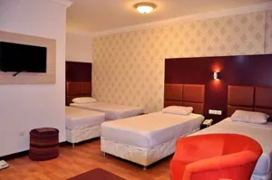 ممانعت از فعالیت ۵ هتل در آذربایجان شرقی