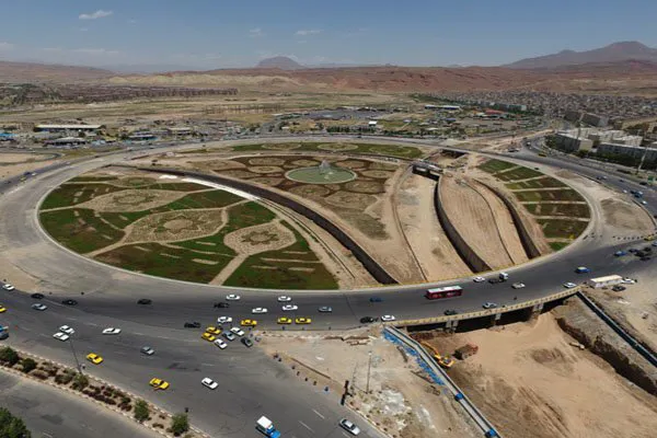 پرونده‌ تخلفات ‌پروژه‌ میدان آذربایجان تشکیل شود