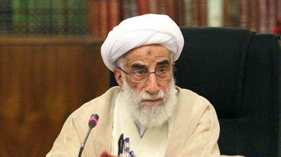 استعفای آیت‌الله جنتی شایعه است