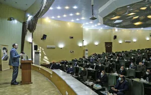 شهردارها باید برای افزایش تاب‌آوری شهرها تلاش کنند