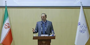 مانع‌تراشی در مسیر تولید و اشتغال خیانت است