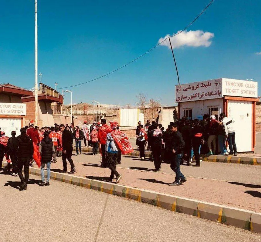 فروش ۶۰ درصد بلیت‌های بازی تراکتور با مس رفسنجان