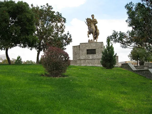 پارک مشروطه تبریز  در پارک مشروطه تبریز صحت ندارد