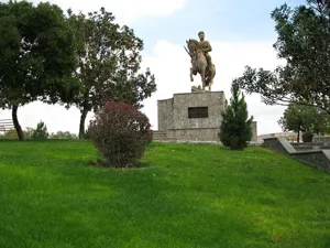 پارک مشروطه تبریز  در پارک مشروطه تبریز صحت ندارد