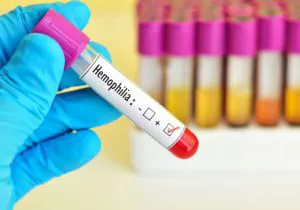 نایاب شدن آمپول‌های بیماران تالاسمی‌ و هموفیلی‌ در تبریز