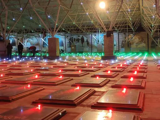 آیین عطرافشانی گلزار شهدای «وادی رحمت» تبریز برگزار می‌شود