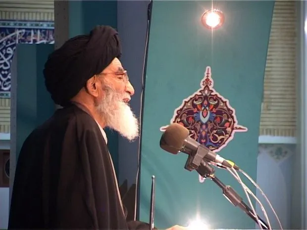 همه باید در مصرف آب و برق به عنوان اموال عمومی دقت کنند