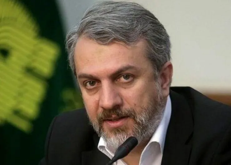 درباره هدیه عجیب \"وزیر صمت\" به خبرنگاران در مراسم روز خبرنگار