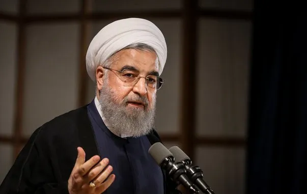 مردم به‌حق می گویند ما را ببینید / همه جا برخی از خواسته ها و تجمع مردم سوء استفاده می کنند/ اگر با مردم گفتگو کنیم و شفاف باشیم، مشکلات نیز حل می شود/ صدا و سیما باید انعکاس ملت باشد نه یک جناح/ همه باید به اتاق شیشه‌ای بروند تا مردم قضاوت کنند / نمی‌توان بهره‌مندی مردم از فناوری را مسدود کرد/ نباید چون کتابی علیه من است، جلوی آن گرفته شود / معصوم نداریم؛ همه قابل نقدند