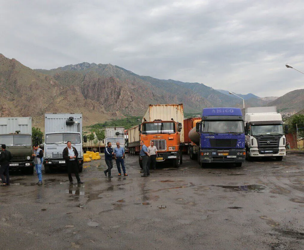 عوارض سوخت ۱۰۰ دلار، در مرز صدرک نخجوان حذف شد