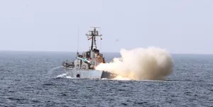 ایجاد خط تولید زیردریایی سنگین و نیمه سنگین و ناو گروه پهپاد بر در ایران