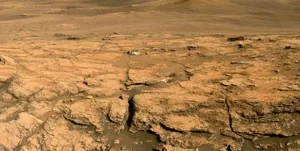 کشف سنگ گرانبها در مریخ