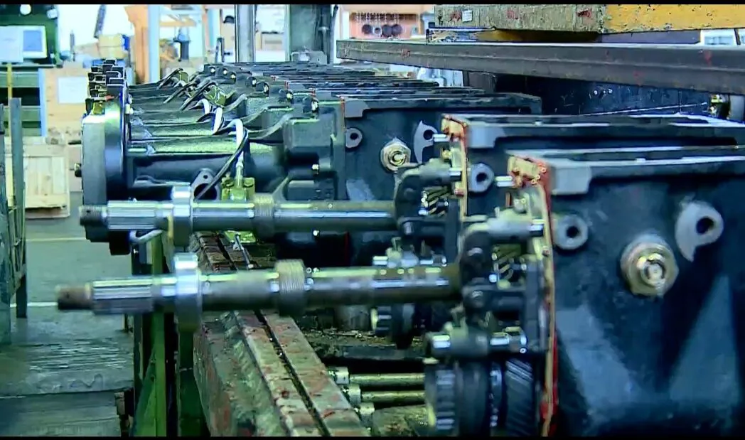 رکورد تولید گیربکس خودروهای سنگین در تبریز شکسته شد