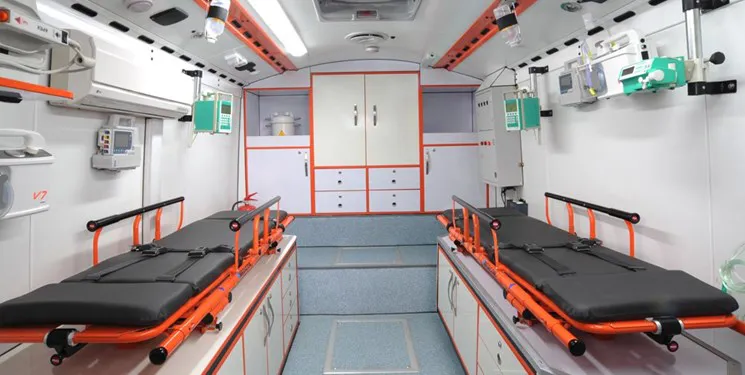 اعزام اتوبوس آمبولانس و آمبولانس‌های علوم پزشکی تبریز به مناطق زلزله‌زده خوی