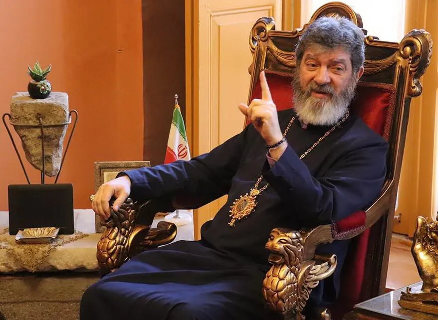 خلیفه ارامنه: مسافران نوروزی ارمنستان اسیر تبلیغات صهیونیستی نشوند