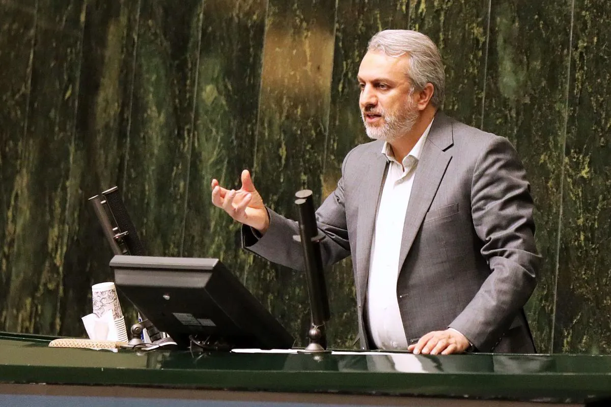 با هرگونه رانت‌خواری مقابله می‌کنیم