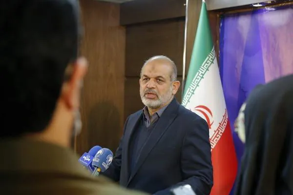 تذکر لسانی آمران معروف کفایت می‌کند / بقیه کار به ضابطین سپرده شود