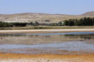 پایش مانیتورینگ تالاب قوری گل، گامی به سوی محیط زیست هوشمند