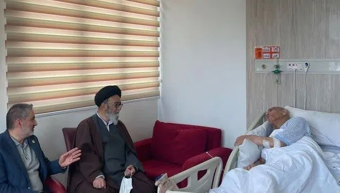امام جمعه تبریز از استاندار عیادت کرد