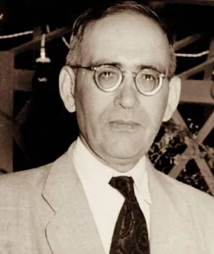 پرفسور حسابی نامزد انتخاب بود