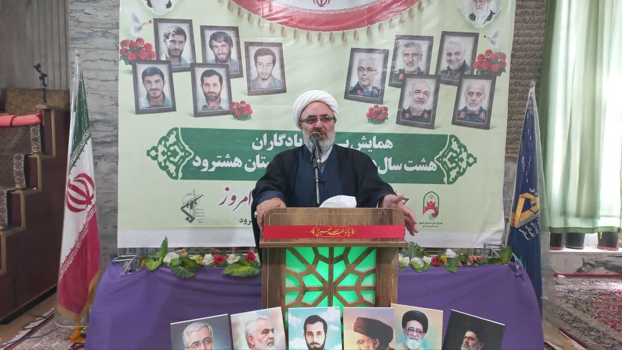 دشمن در پی ایجاد ناامیدی است
