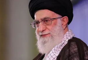 مقام معظم رهبری: کاهش ارزش پول ملی از مشکلات کنونی اقتصاد کشور است/ عملکردها بهتر باشد تحریم‌ها اثر زیادی نمی‌گذارد