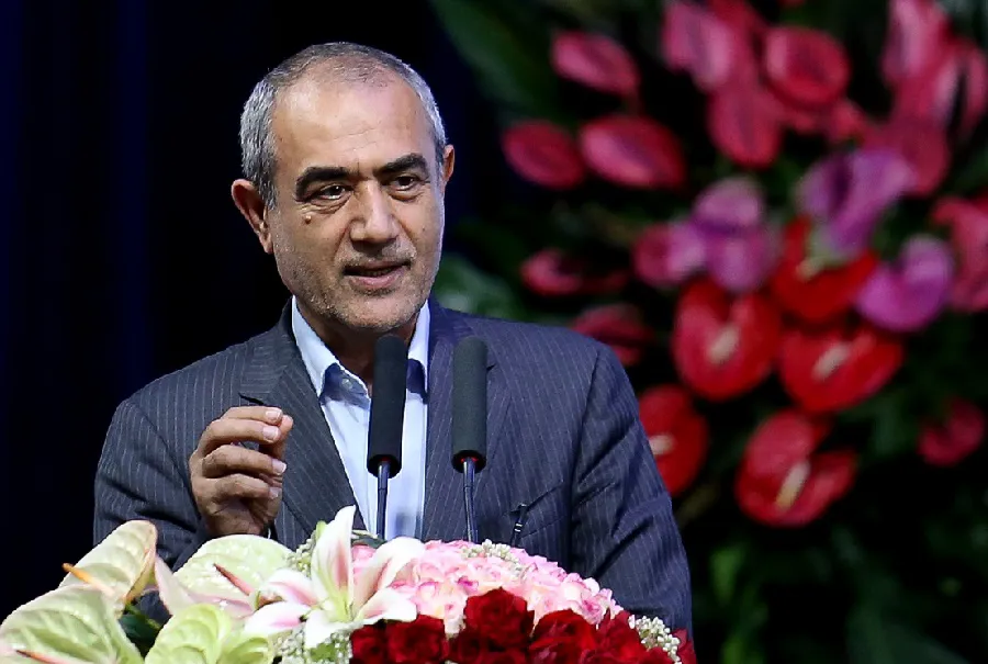 کالاهای احتکاری به قیمت پایین در اختیار مردم قرار می گیرد