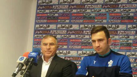 به بازیکنانم می گویم از بازی لذت ببرند