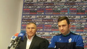 به بازیکنانم می گویم از بازی لذت ببرند