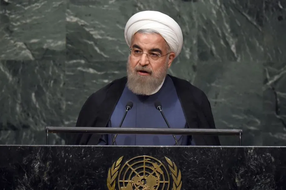 روحانی در سازمان ملل خطاب به آمریکا: گفت‌و‌گو را از همین جا آغاز می‌کنم/ برای گفتگو نیاز به گرفتن عکس های دو نفره نیست/ سخن ما روشن است؛ تعهد در برابر تعهد، گام در برابر گام