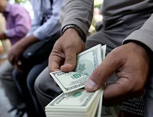 چگونه از هرات، سلیمانیه و دوبی برای دلار «قیمت سازی» می کنند؟!