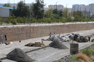 ساماندهی بستر مهرانه‌رود در فاز اول بزرگراه دوکمال توسط شهرداری منطقه 5