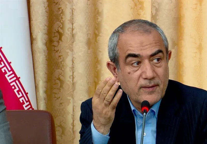 بانک‌ها و ادارات مالیات از اعمال قوانین سختگیرانه به تولیدکنندگان خودداری کنند