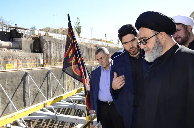 امام جمعه تبریز: خودباوری و خوداتکایی رمز عبور از مشکلات کشور است