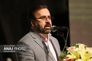 هنرمندانی داریم که در معیشت روزمره خود مانده اند/ تفاهم نامه ای بین سینمای جوانان مرند و میانه تنظیم شده است