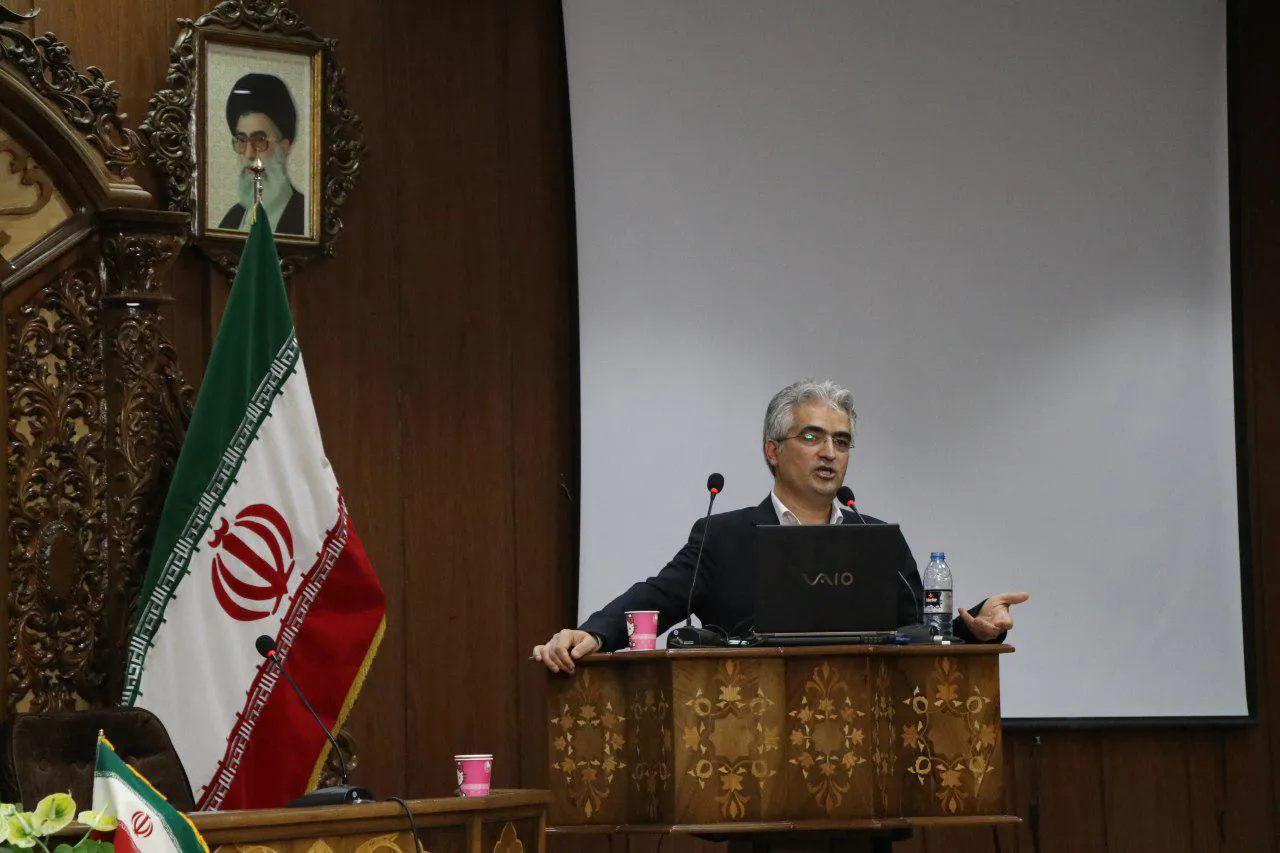 نخستین کارگاه تجارت الکترونیکی آثار فرهنگی و هنری آذربایجان شرقی برگزار شد(گزارش تصویری)