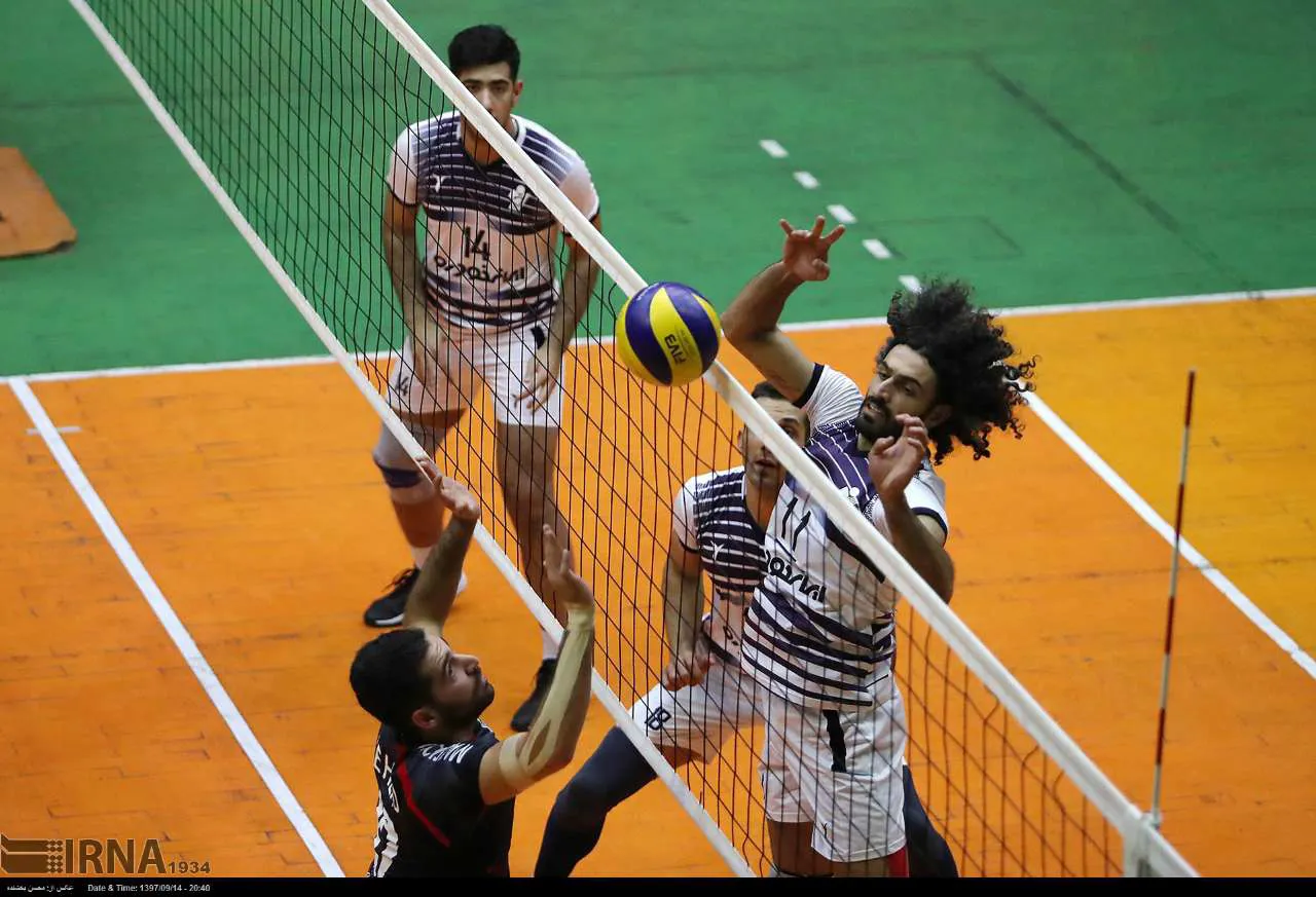 پیروزی والیبال شهرداری تبریز مقابل پیکان تهران