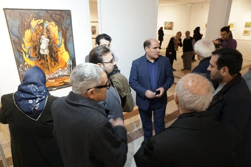 آغاز به کار نمایشگاه \"گردش در باغ\" در تبریز