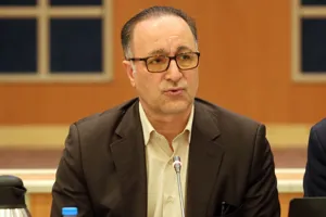 انتقادات امام جمعه تبریز از تبریز ۲۰۱۸ بجا و محترم است/ به نماز جمعه رفته و توضیح خواهم داد