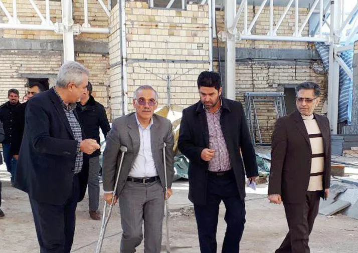 ایستگاه خط آهن بستان آباد هرچه سریع تر تکمیل شود