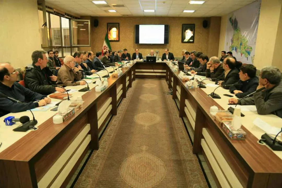 انتقاد معاون استاندار آذربایجان شرقی از کلاس‌های 40 نفری در شهر جدید سهند