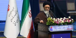 پروین اعتصامی در قدرت کلام و چیره‌دستی صنایع ادبی نامور است/ قریحه و استعداد خارق‌العاده پروین همواره حیرت همگان را برانگیخته است
