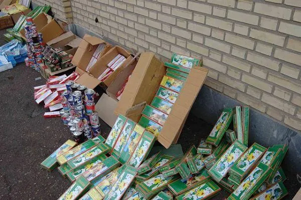 کشف چهار میلیون و 800 هزار عدد مواد محترقه در آذربایجان شرقی