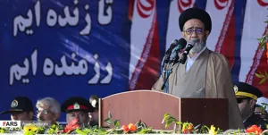 وحدت بین ارتش و سپاه دشمنان را عصبانی کرده است